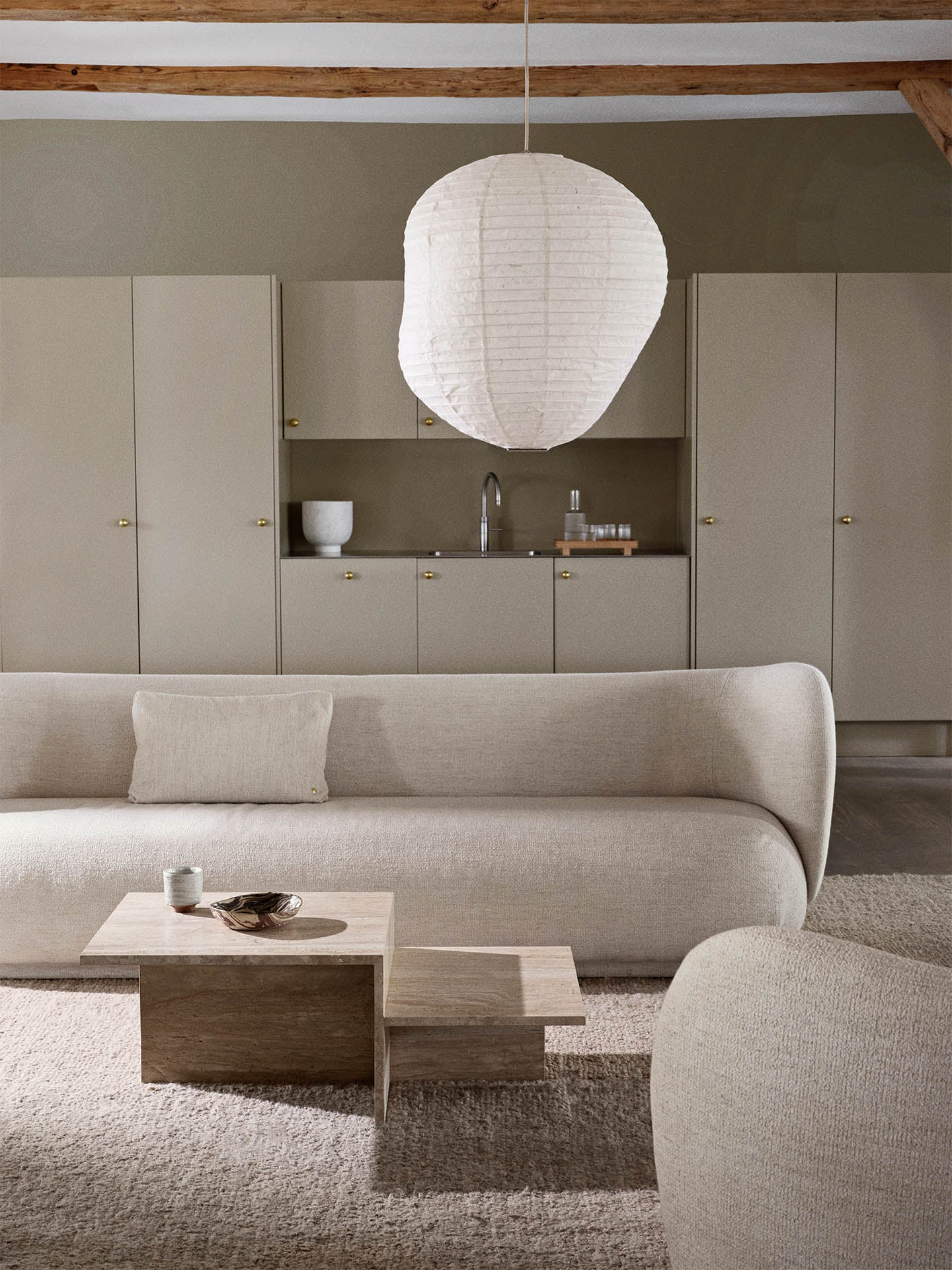 Table basse en travertin